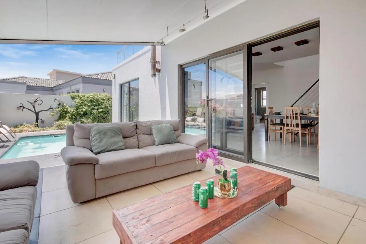 Up Market Cloud Nine Suite Cape Town